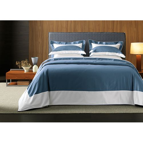 Duvet Casal Trussardi 2 Fronhas 300 Fios Cetim 100% Algodão Egípcio Savona Branco/ Azul