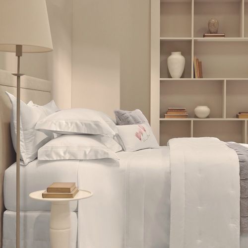 Jogo de Cama Queen Trussardi 600 Fios Cetim 100% Algodão Egípcio Delfine Branco