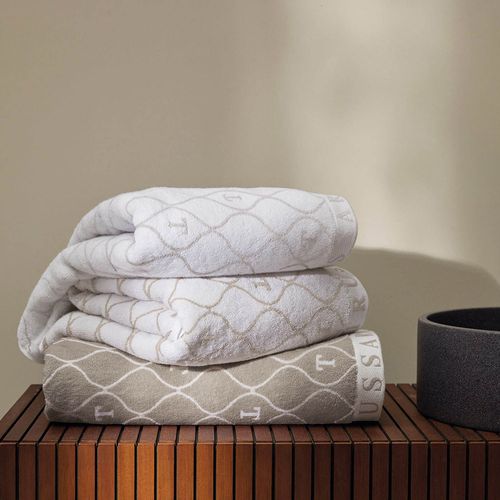 Jogo de Banho Gigante 5 Peças Trussardi Jacquard Fio Tinto Speciale Nocciola e Branco